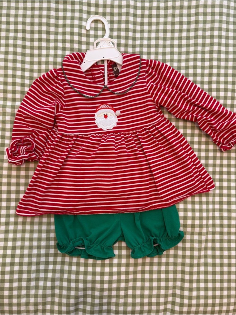 Banana Split - Santa play set with shorts, size 2T